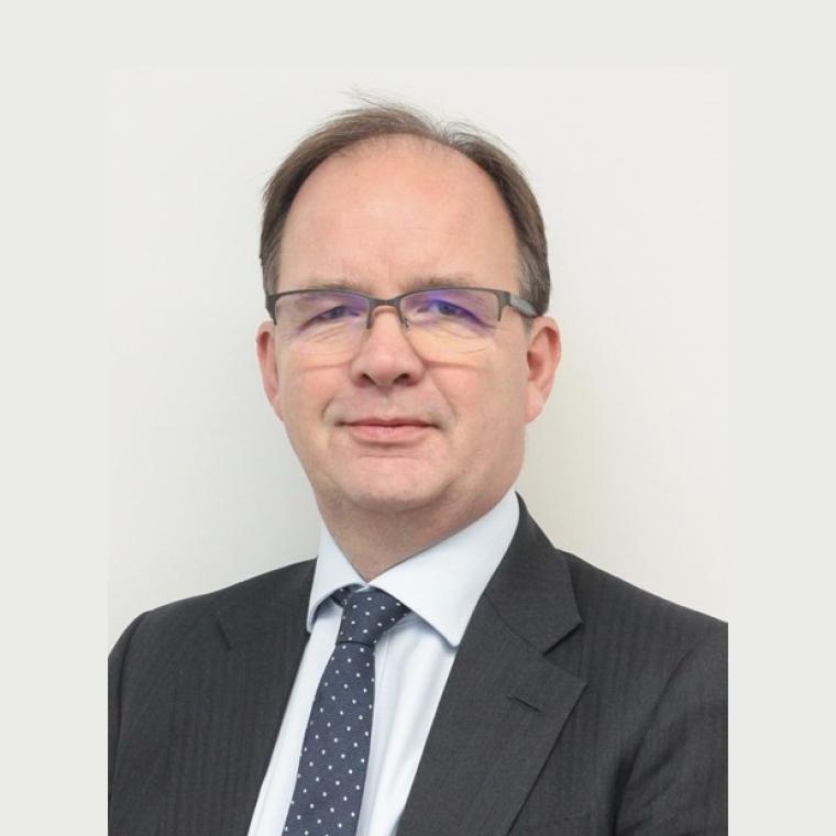 Photo of Andrew Birt
